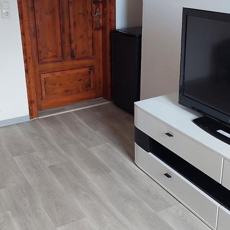 Zu Hause Auf Zeit Bei Marion Apartment Bobbau Bagian luar foto