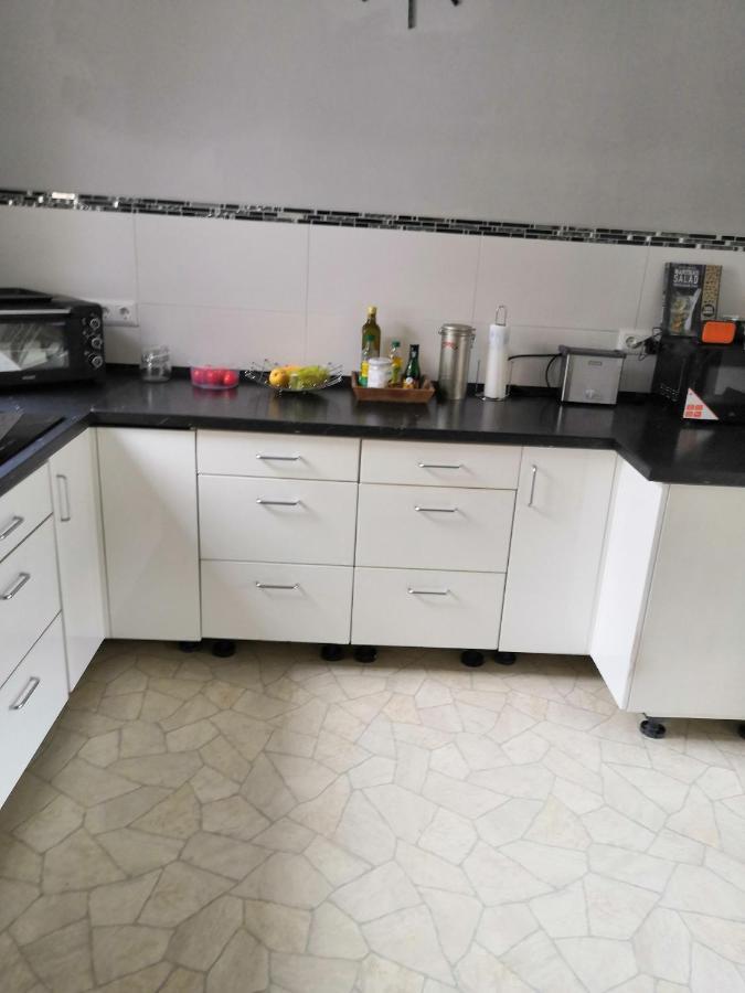 Zu Hause Auf Zeit Bei Marion Apartment Bobbau Bagian luar foto